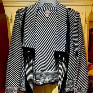 Like new!! CHICO’s-Size 3